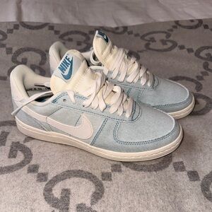 NWOT Nike Field General Denim Sneakers